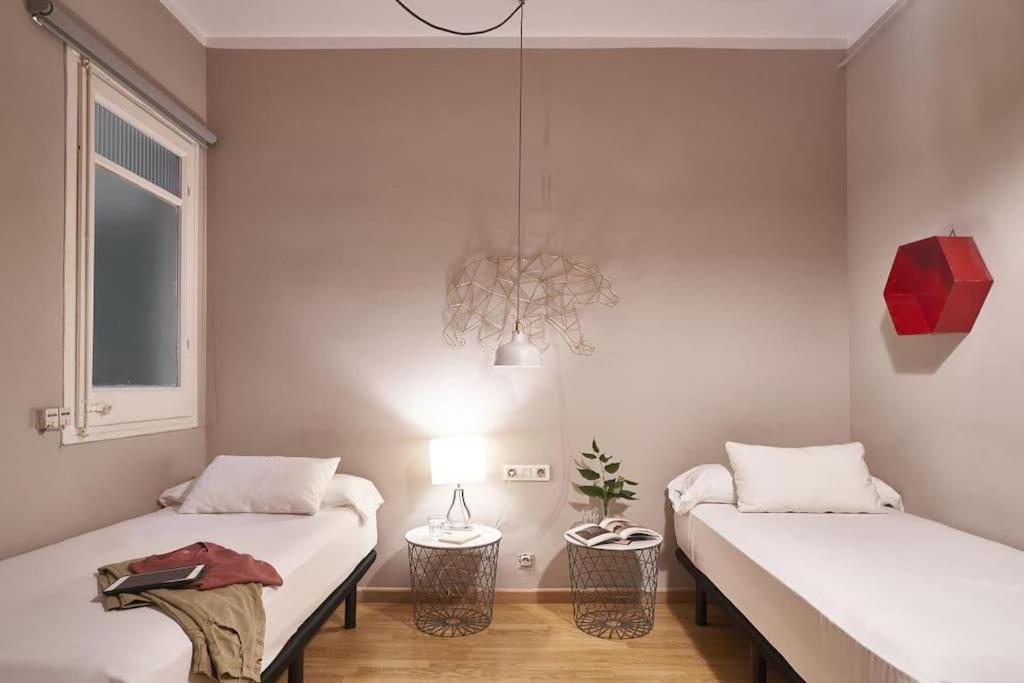 Magnificent 4 Bedroom Apartment In Eixample Barcelona Buitenkant foto