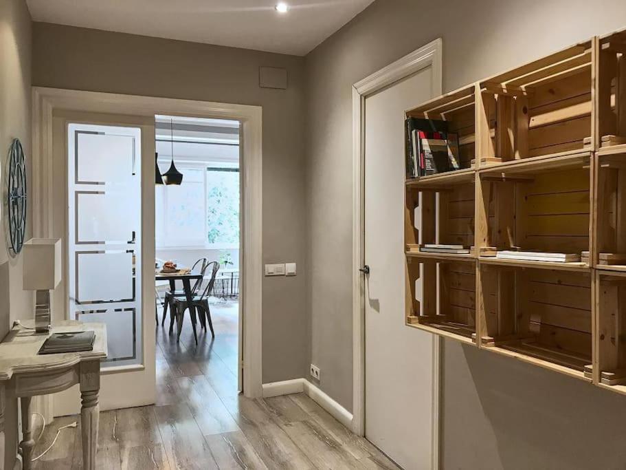 Magnificent 4 Bedroom Apartment In Eixample Barcelona Buitenkant foto