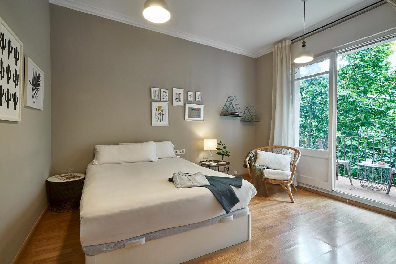 Magnificent 4 Bedroom Apartment In Eixample Barcelona Buitenkant foto